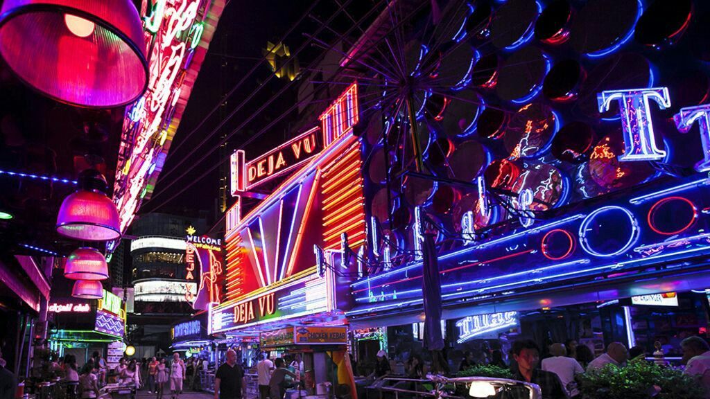 Neon Lights - A Great Idea for Attracting More Business