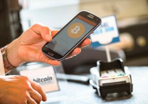 Can You Pay an Employee With Bitcoin