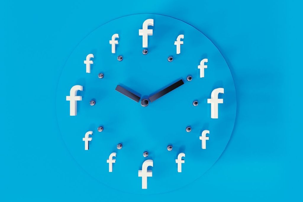 how much time do people spend on social media: facebook