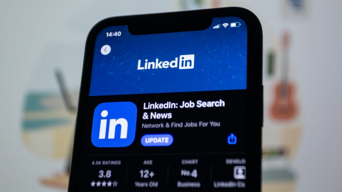 Leveraging LinkedIn for Job Search
