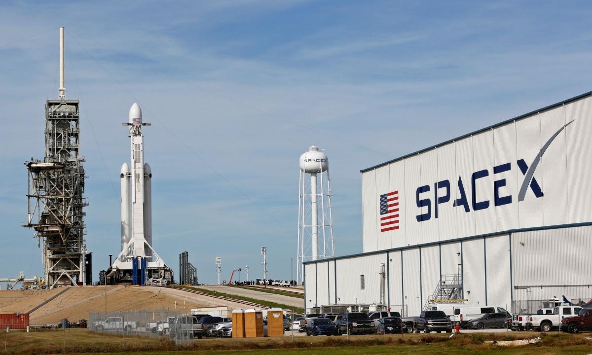 SpaceX Employee Stay