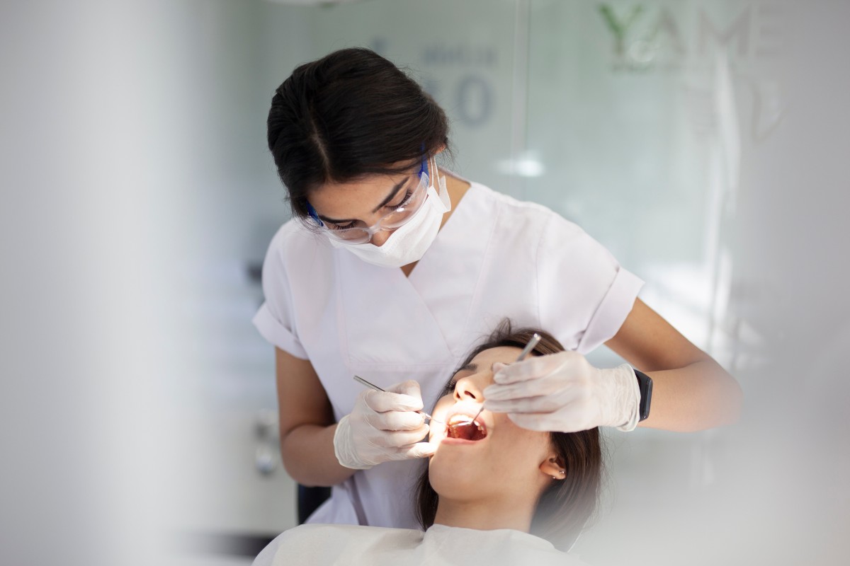 Dental Hygienist Jobs that Pay $100 an Hour Without a Degree