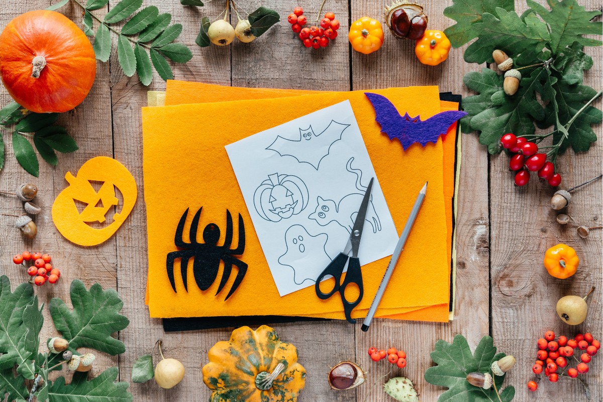 Halloween DIY Decoration Kits Business Ideas for Halloween