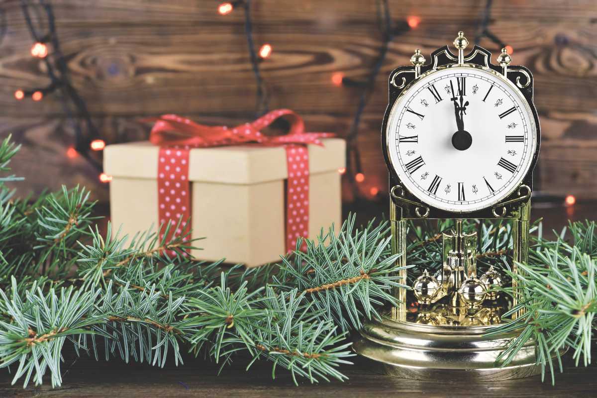 Rustic Christmas Countdown Clock 520