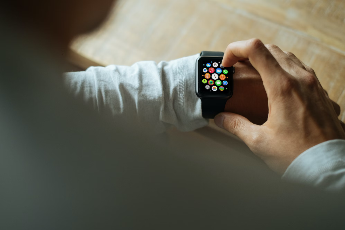 Setting Up Snapchat on Apple Watch