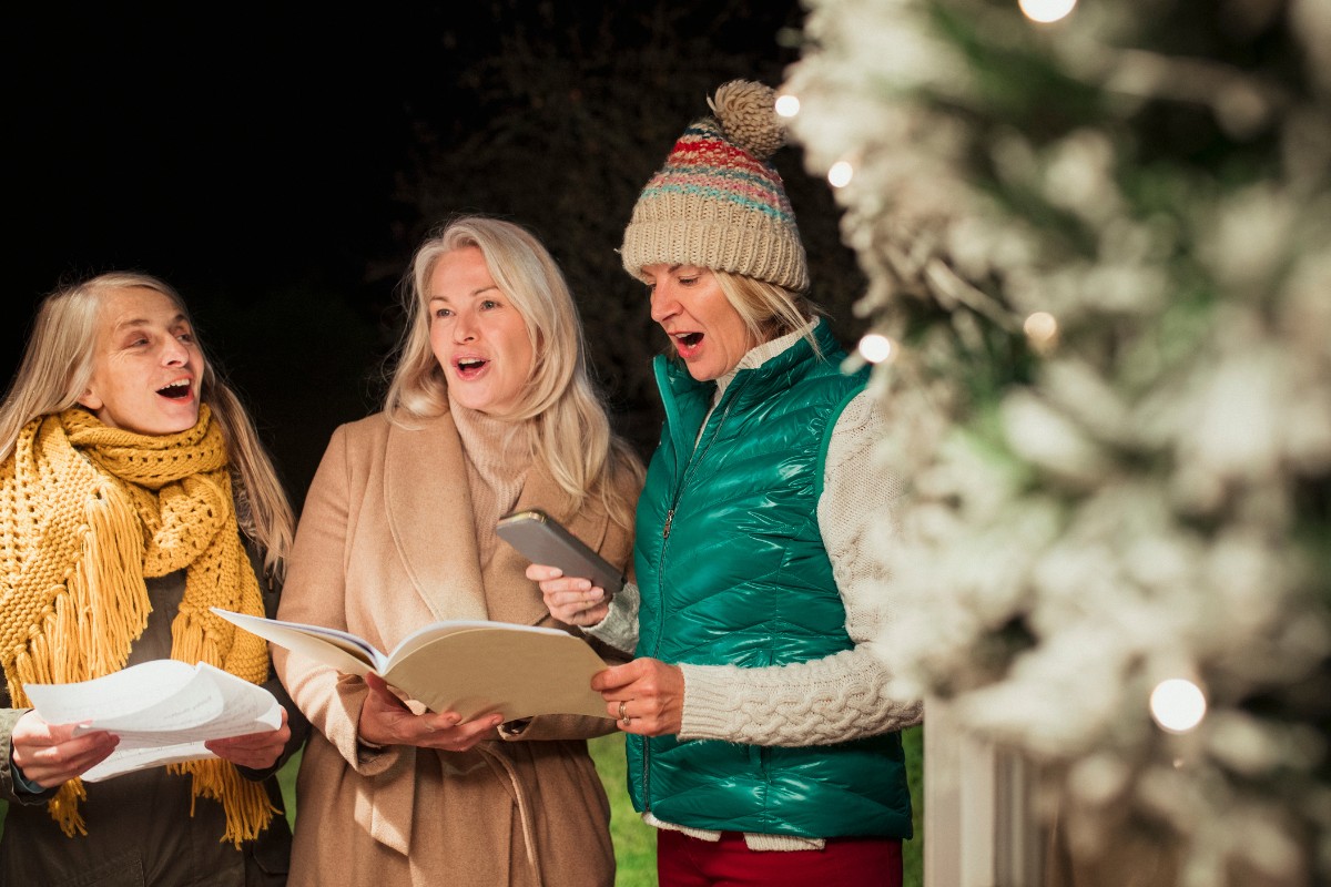 Carol Singer or Festive Entertainer How To Find Christmas Temp Jobs 
For Students