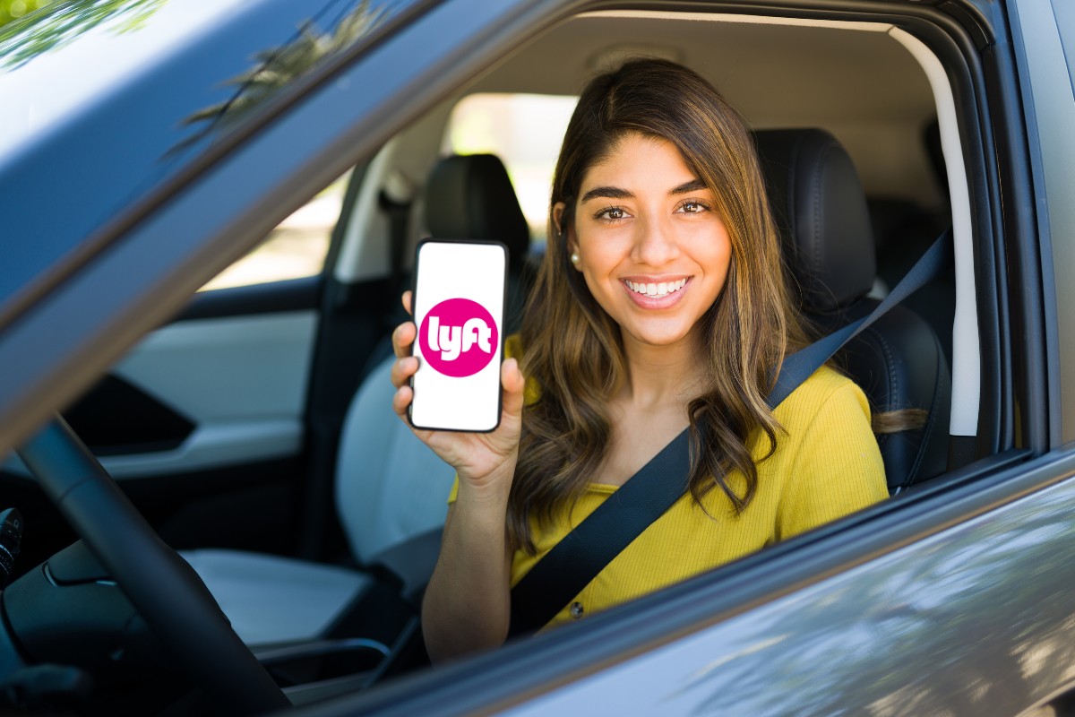 23% of Lyft drivers are women.