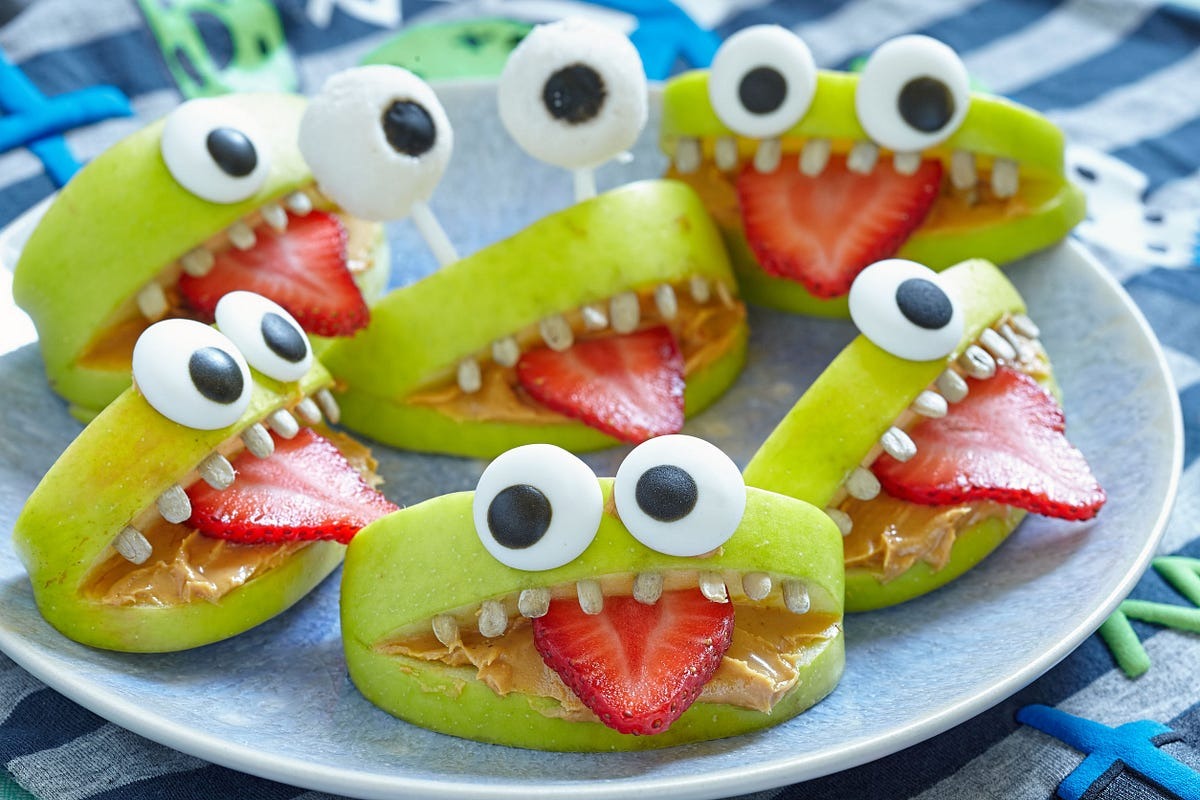 Monster Mouth Apple Slices Halloween Treats to Sell