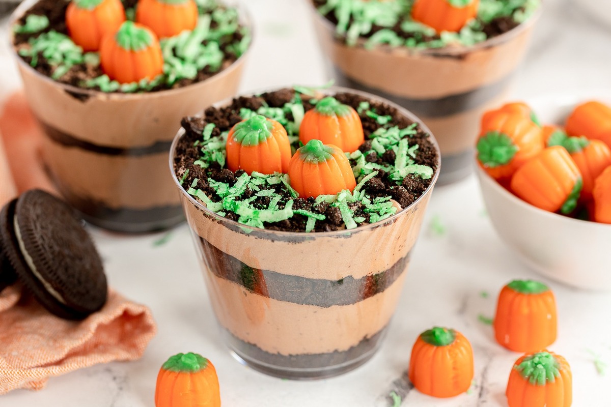 Pumpkin Patch Pudding Cups Halloween Treats to Sell