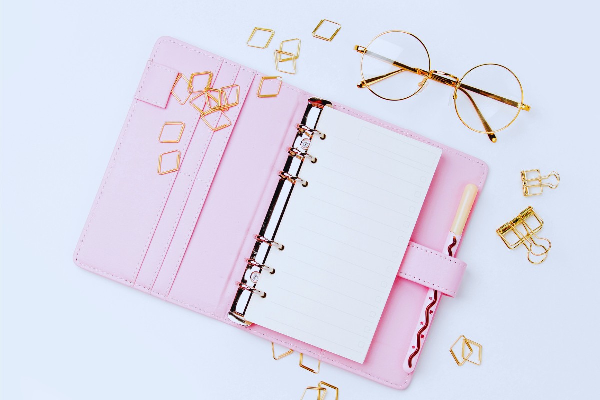 Stationery and Planner Subscription Cheap Businesses to Start