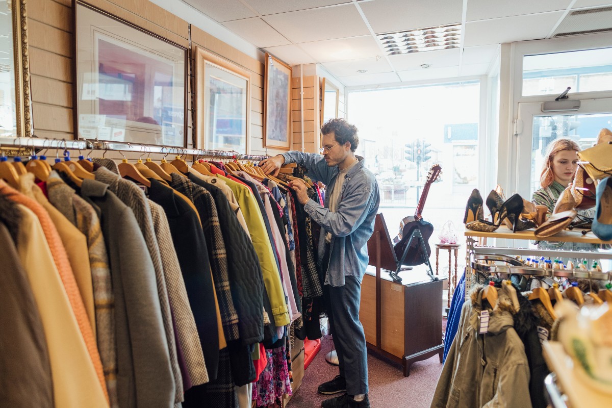 Thrift and Consignment Store Retail Business Ideas