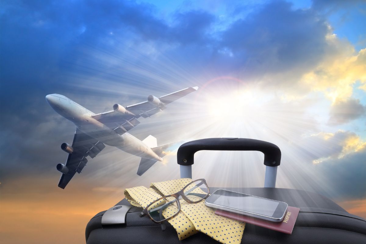 What is the Breakdown of Business Travel Spending?