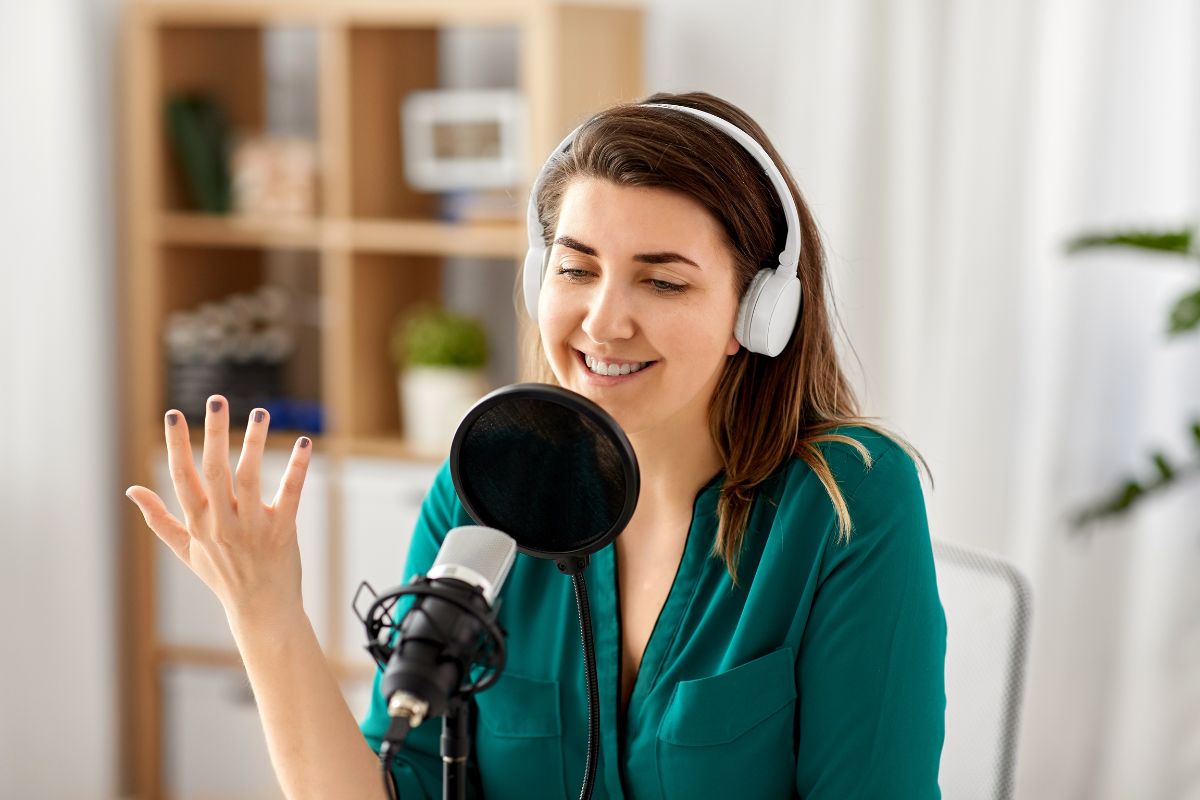 Podcasting How to Make 5K a Month