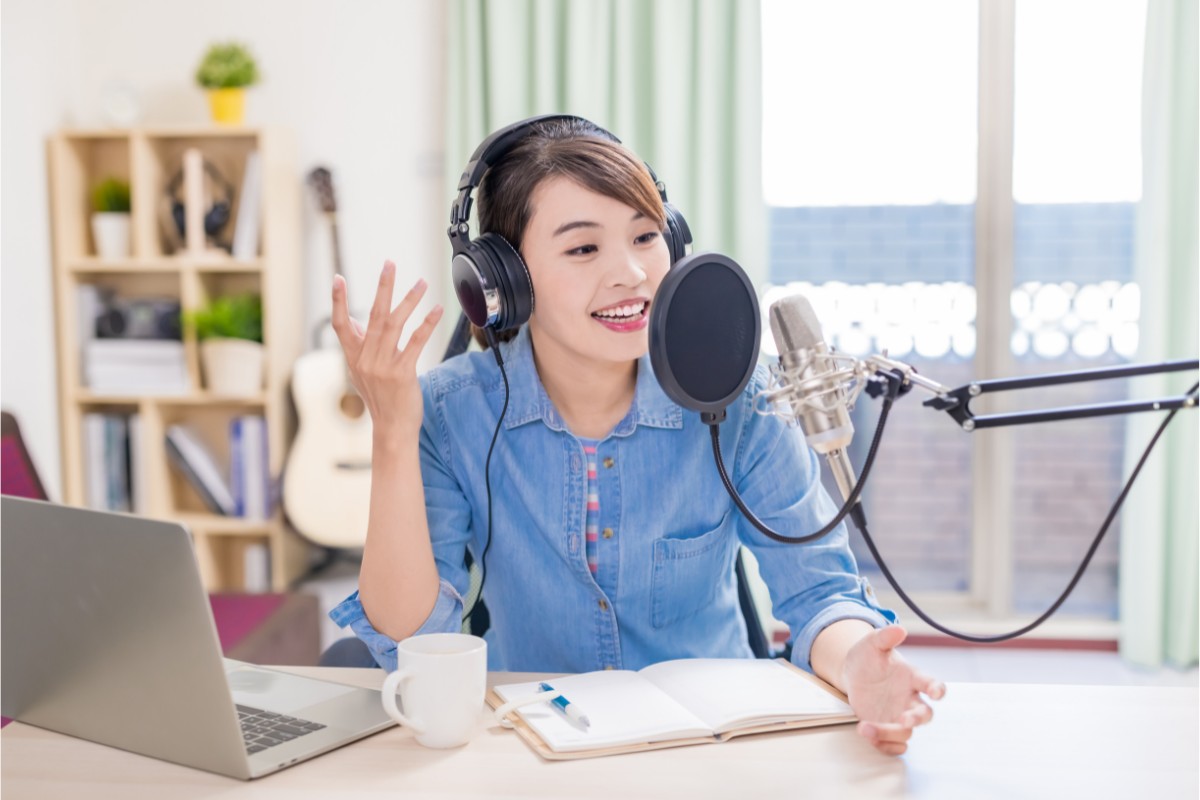 Podcasting and Sponsorships How to Make $600 a Day