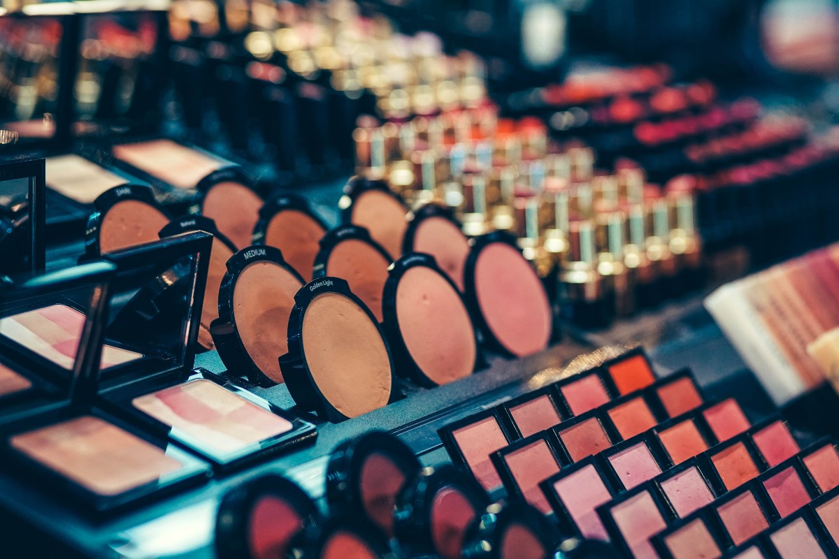 Makeup contributes an estimated $85 billion to the industry’s overall worth